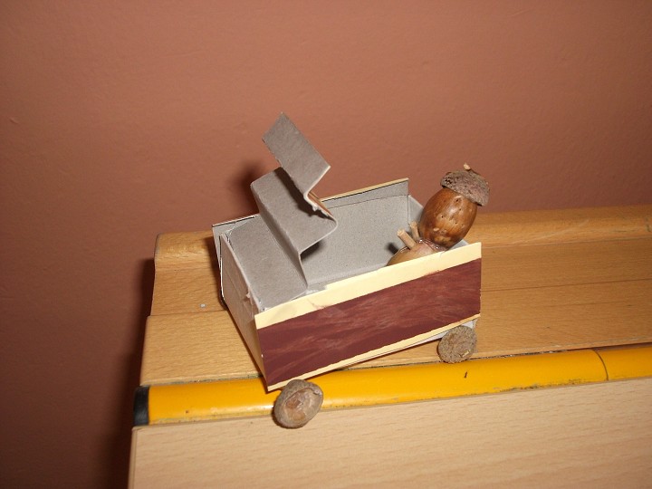 img00012.jpg