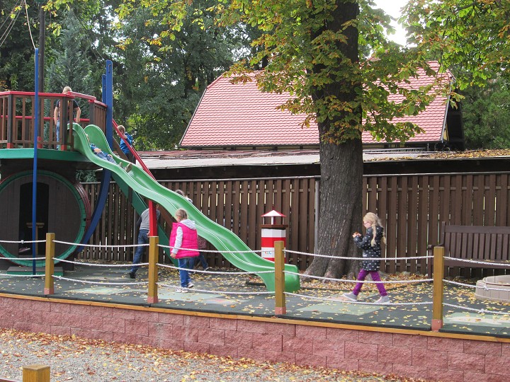 img00002.jpg