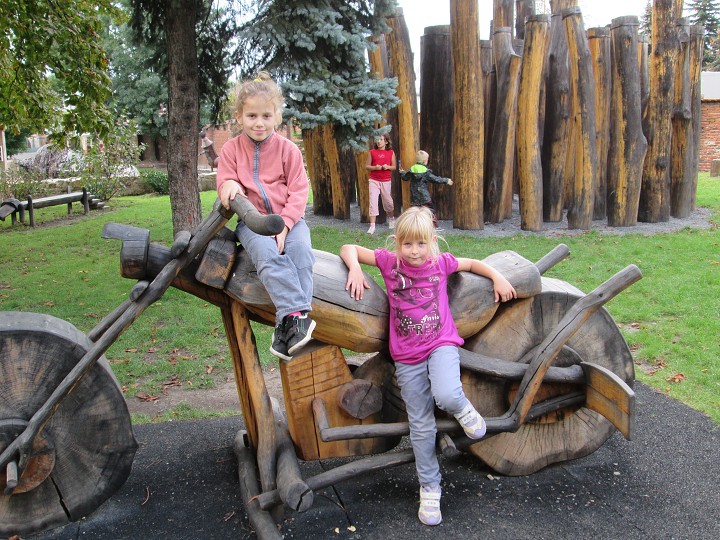 img00070.jpg