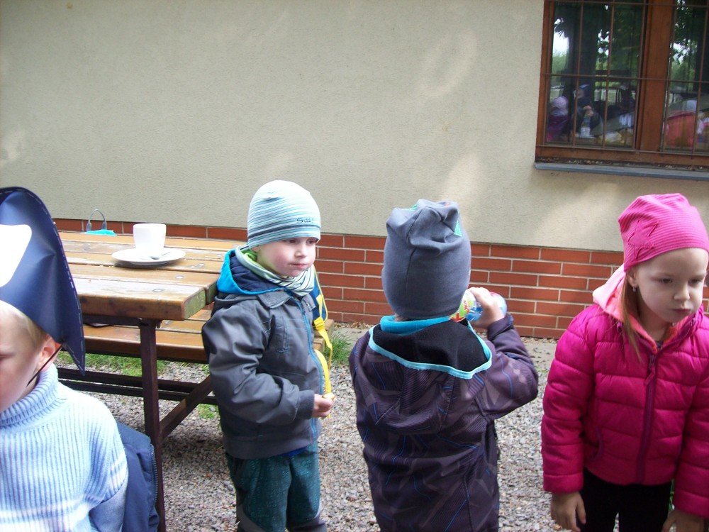 img00015.jpg
