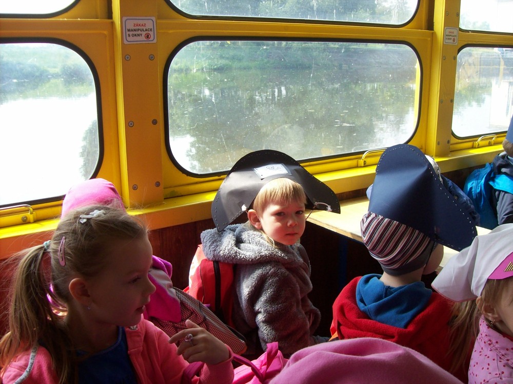 img00028.jpg