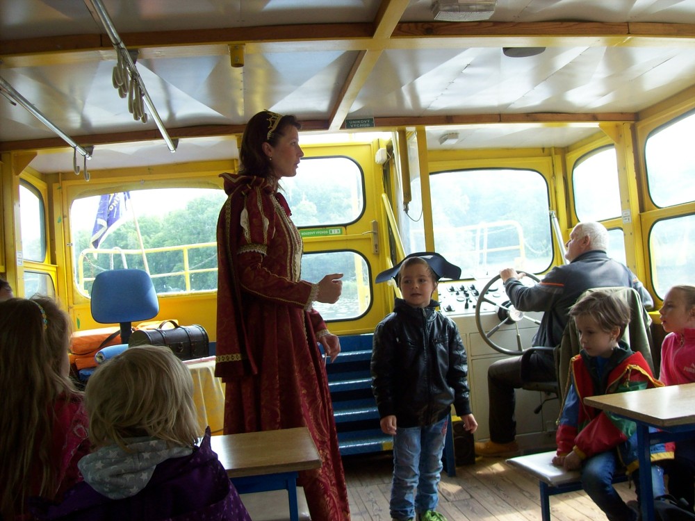 img00038.jpg