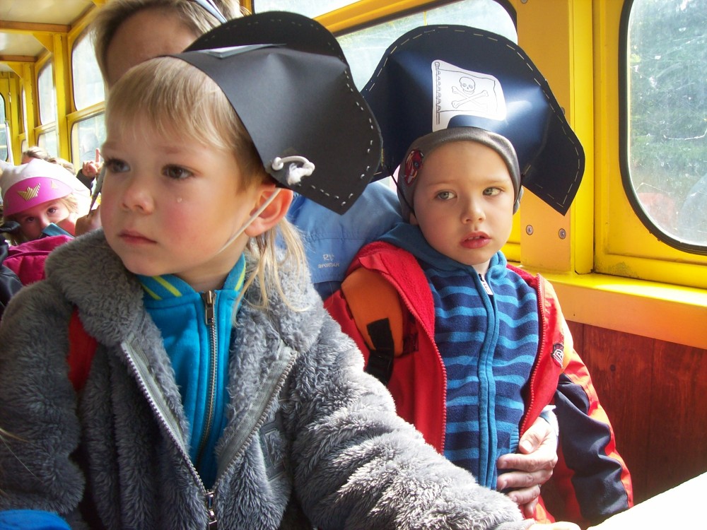 img00058.jpg